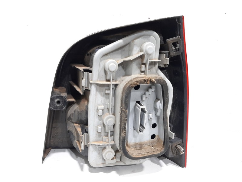 Recambio de piloto trasero izquierdo para volkswagen polo (9n1) highline referencia OEM IAM   