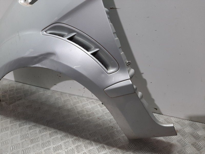 Recambio de aleta delantera izquierda para ford s-max (ca1) titanium referencia OEM IAM  PLATA 