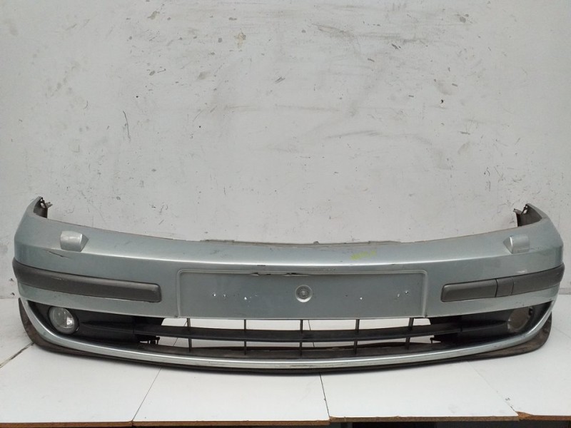 Recambio de paragolpes delantero para renault laguna ii grandtour (kg0) dynamique confort referencia OEM IAM 620107441S PLATA 