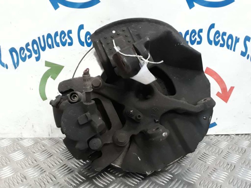 Recambio de mangueta delantera izquierda para bmw serie 3 berlina (e46) 320d referencia OEM IAM 31211096429  