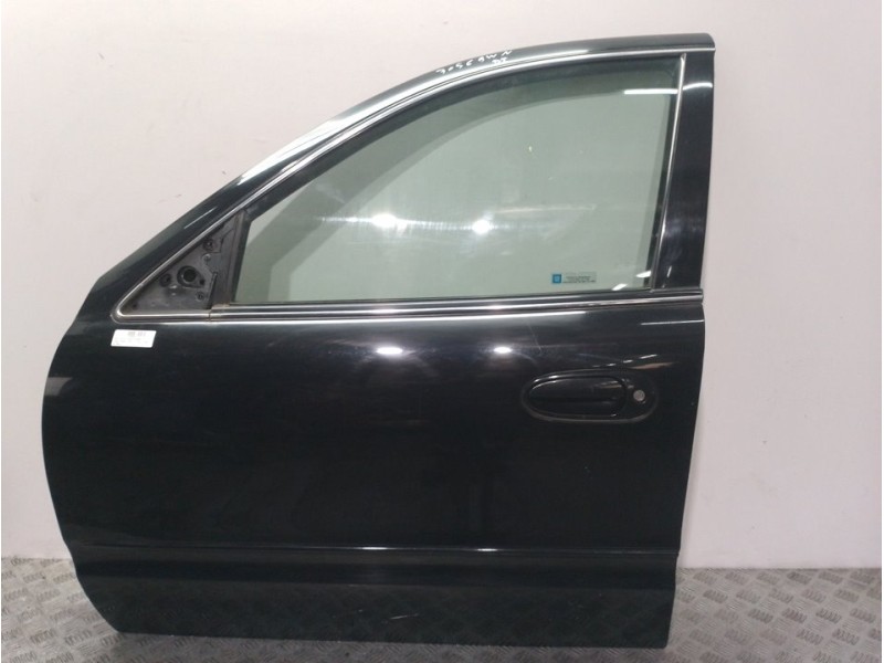 Recambio de puerta delantera izquierda para chevrolet alero 2.4 ltr piel referencia OEM IAM  NEGRO 