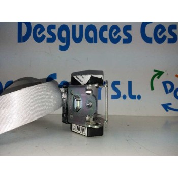 CINTURON SEGURIDAD TRASERO IZQUIERDO 888415677R 