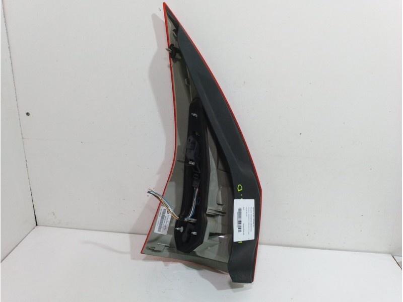 Recambio de piloto trasero derecho para renault megane ii familiar privilege referencia OEM IAM   