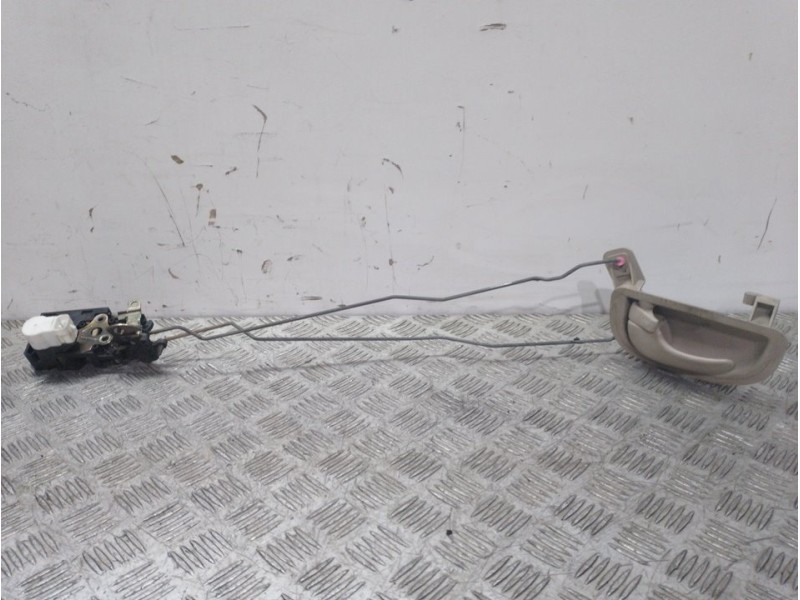 Recambio de cerradura puerta trasera izquierda para chevrolet alero 2.4 ltr piel referencia OEM IAM   