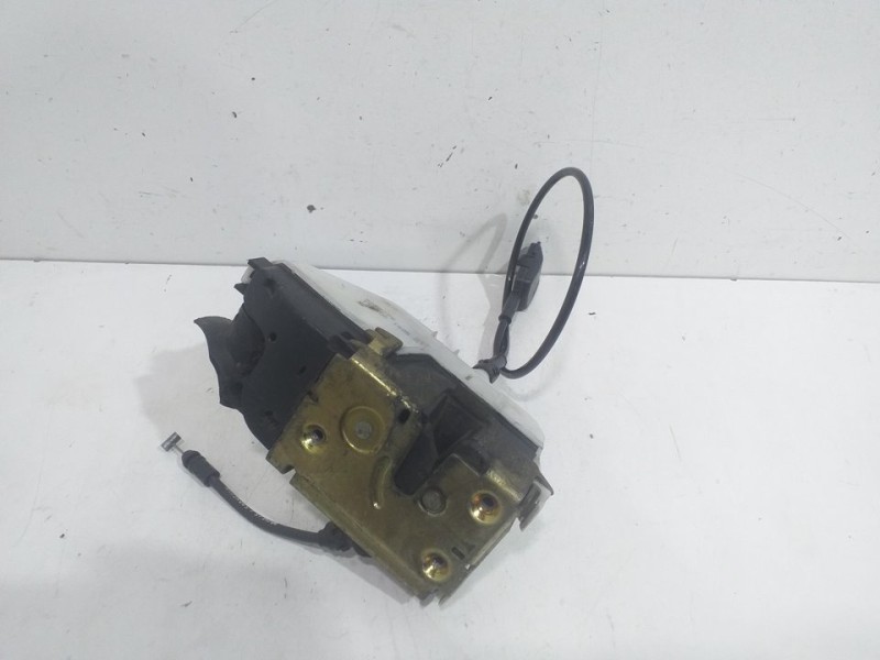 Recambio de cerradura puerta trasera izquierda para renault megane ii familiar privilege referencia OEM IAM   