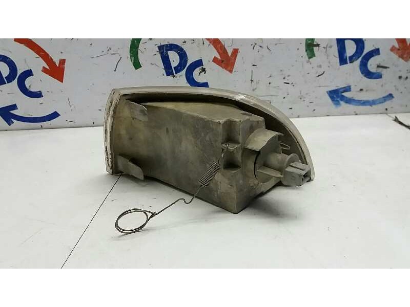 Recambio de piloto delantero derecho para fiat punto berlina (176) 1.7 turbodiesel referencia OEM IAM  63918  Recambio de piloto delantero derecho para fiat punto berlina (176) 1.7 turbodiesel referencia OEM IAM  63918
