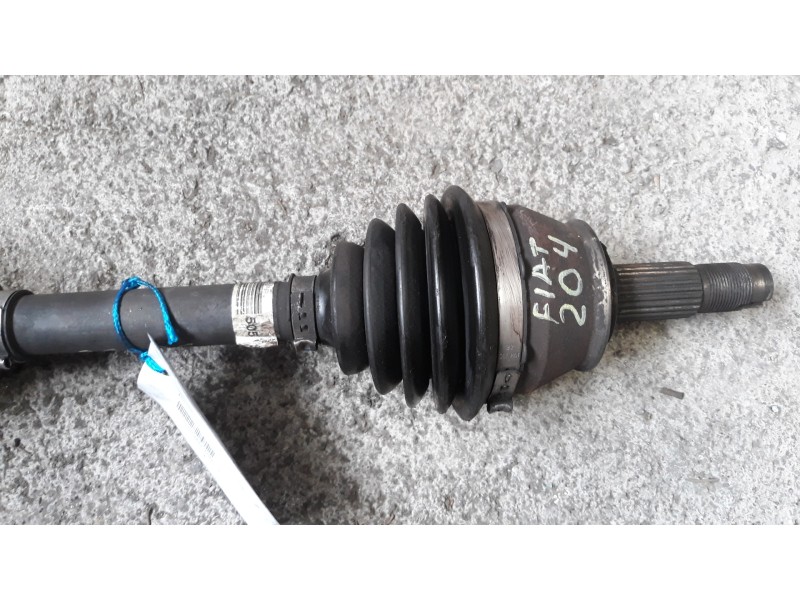 Recambio de transmision delantera izquierda para fiat linea (110) dynamic referencia OEM IAM 0051785060  