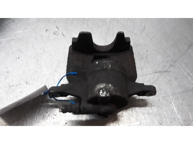 Recambio de pinza freno delantera derecha para fiat linea (110) dynamic referencia OEM IAM 0071796241  