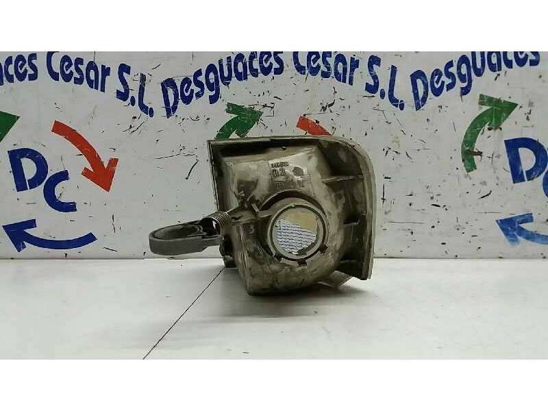 Recambio de piloto delantero derecho para ford escort berlina/turnier 1.8 16v cat referencia OEM IAM  68545 