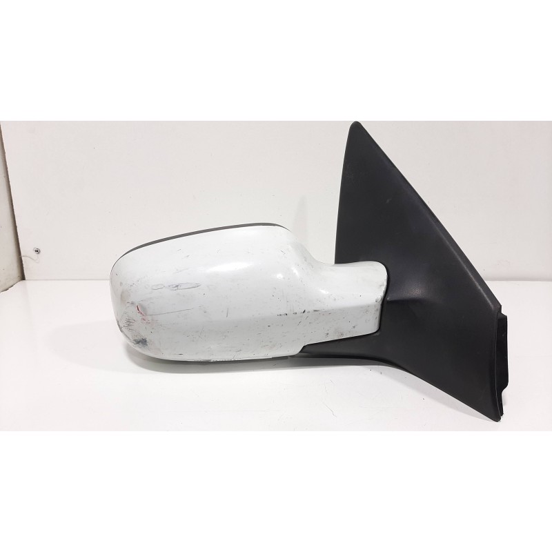 RETROVISOR DERECHO BLANCO ELECTRICO - imagen 3
