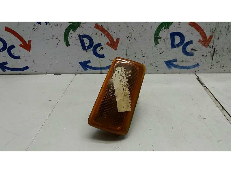 Recambio de piloto delantero izquierdo para opel corsa a 1.5 diesel referencia OEM IAM  70421 