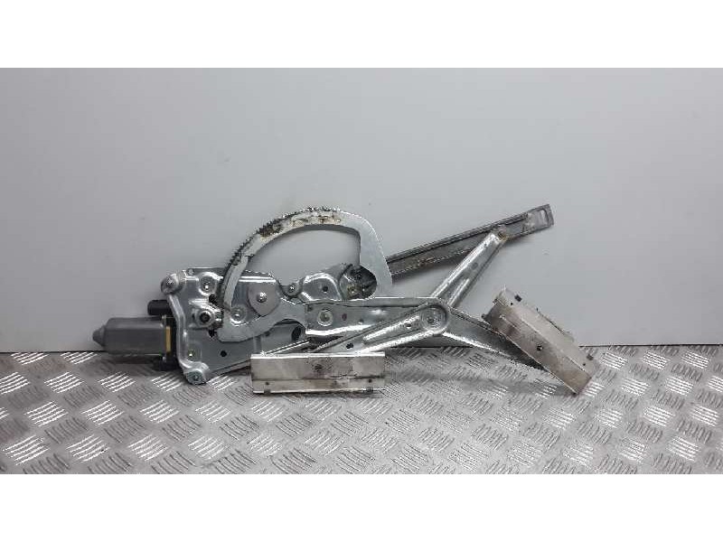 Recambio de elevalunas delantero derecho para bmw serie 3 berlina (e36) 320i referencia OEM IAM   