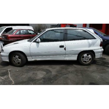 OPEL ASTRA F BERLINA