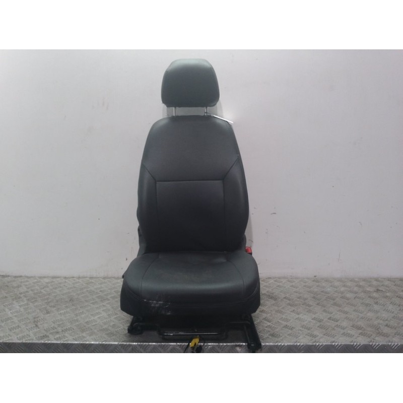 Recambio de asiento delantero derecho para seat toledo (kg3) style referencia OEM IAM 6RA881106E NEGRO 