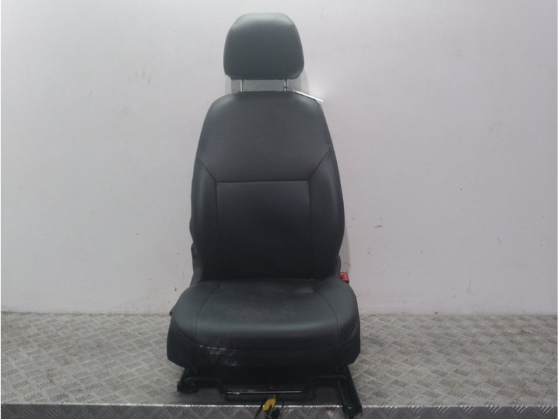 Recambio de asiento delantero derecho para seat toledo (kg3) style referencia OEM IAM 6RA881106E NEGRO 