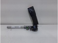 Recambio de enganche cinturon trasero izquierdo para mercedes-benz clase c (w203) berlina 200 compressor (203.045) referencia OE