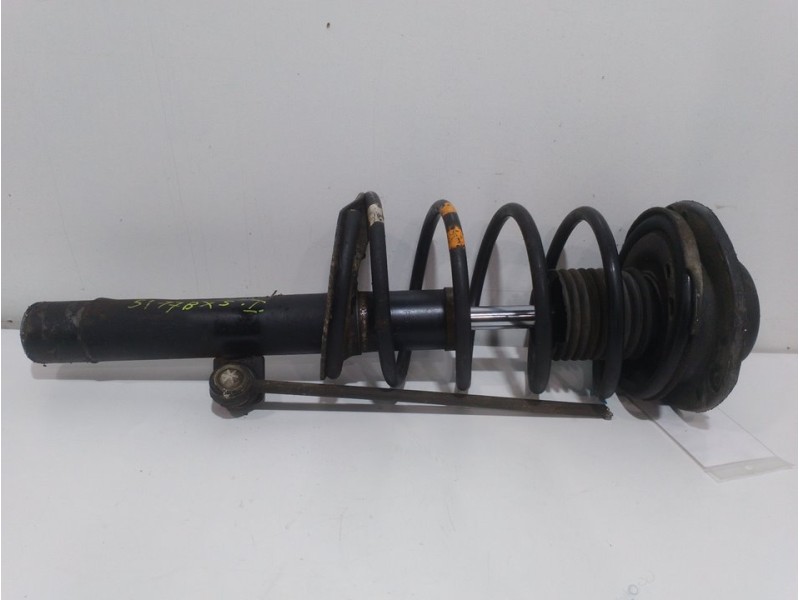 Recambio de amortiguador delantero izquierdo para peugeot 206 berlina xr referencia OEM IAM   