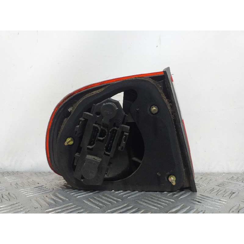 PILOTO TRASERO DERECHO 1M5945112  - imagen 2