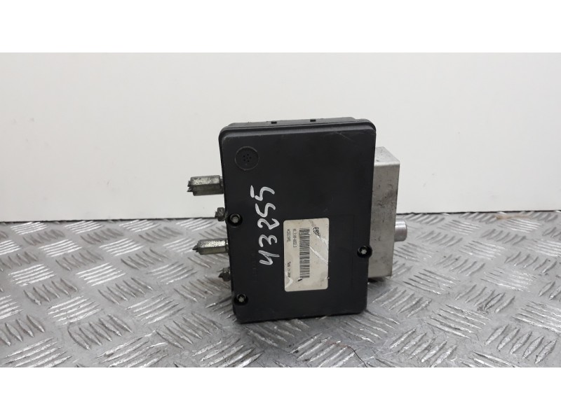 Recambio de abs para ssangyong actyon 200 xdi referencia OEM IAM 4894009300 86210988533 