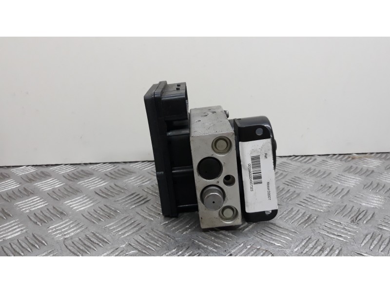 Recambio de abs para ssangyong actyon 200 xdi referencia OEM IAM 4894009300 86210988533 