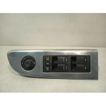 MANDO ELEVALUNAS DELANTERO IZQUIERDO 04602781AA 