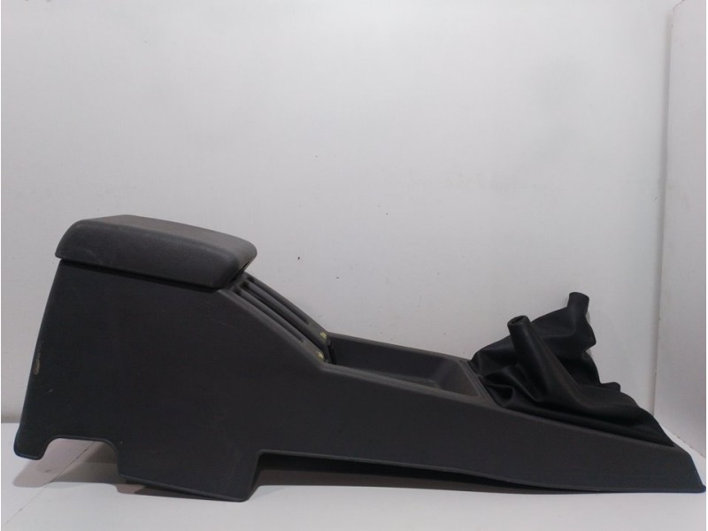 Recambio de apoyabrazos central para nissan terrano/terrano.ii (r20) avenue referencia OEM IAM   