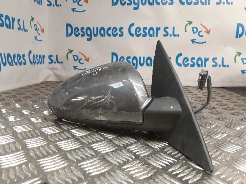 Recambio de retrovisor derecho para nissan primera berlina (p12) acenta referencia OEM IAM   