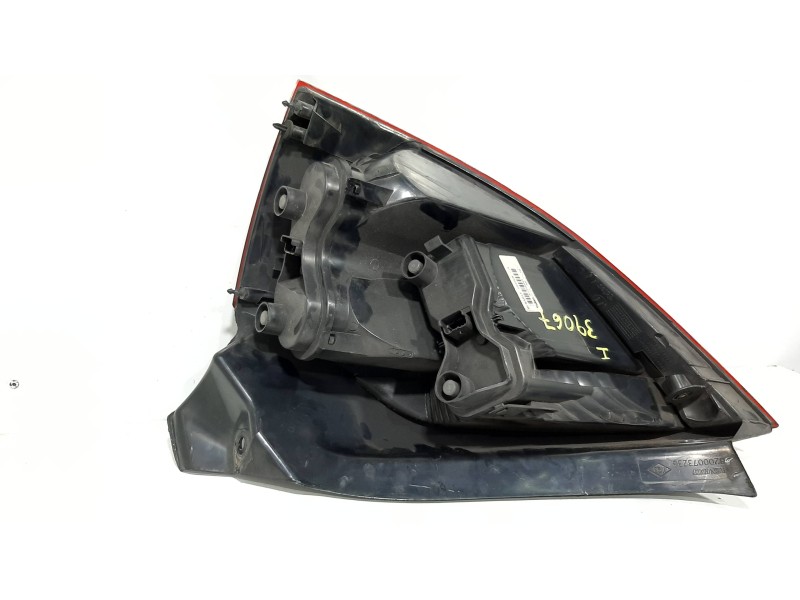 Recambio de piloto trasero izquierdo para renault megane ii berlina 5p extreme referencia OEM IAM   