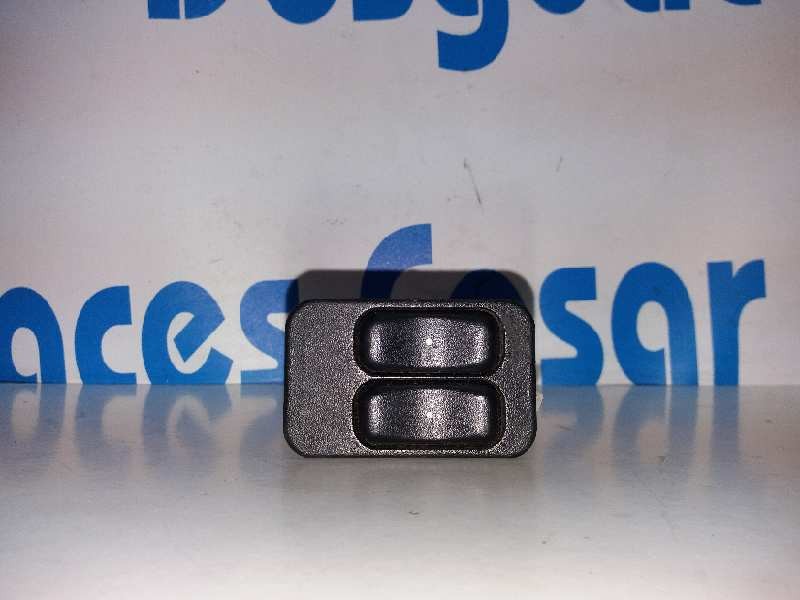 Recambio de mando elevalunas delantero izquierdo para opel astra g berlina club referencia OEM IAM    Recambio de mando elevalunas delantero izquierdo para opel astra g berlina club referencia OEM IAM
