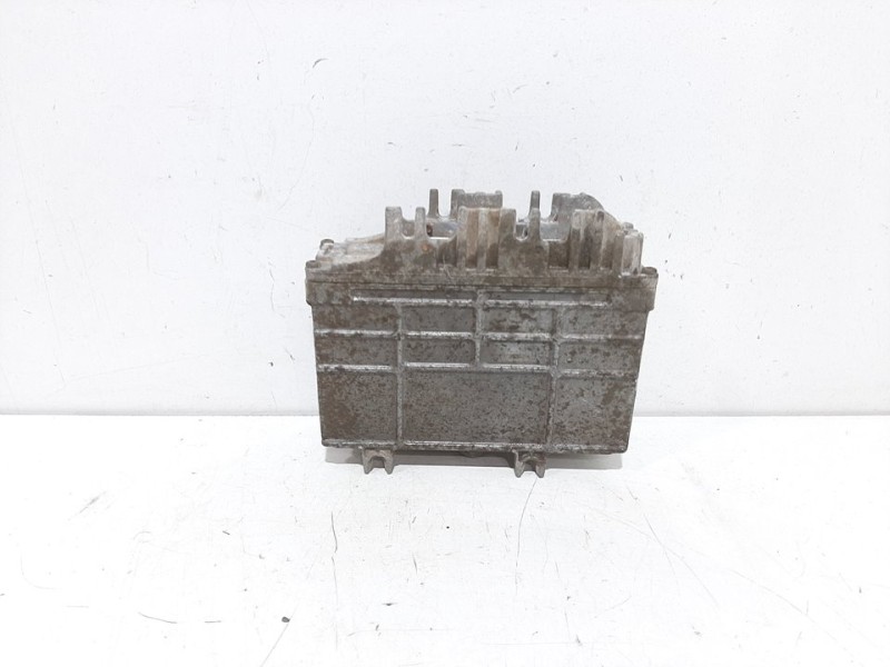 Recambio de centralita motor uce para seat ibiza (6k) básico referencia OEM IAM 6K0906027J 0261204844 