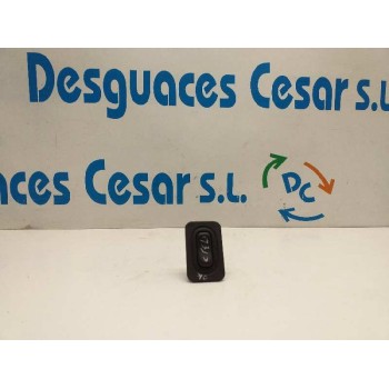 MANDO ELEVALUNAS DELANTERO DERECHO 