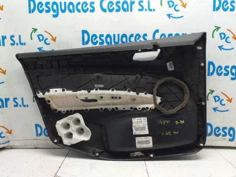 Recambio de guarnecido puerta delantera derecha para peugeot 308 confort referencia OEM IAM 9342S4  