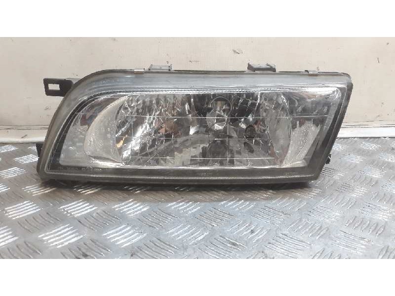 Recambio de faro izquierdo para nissan almera (n15) gx referencia OEM IAM 260602N325  
