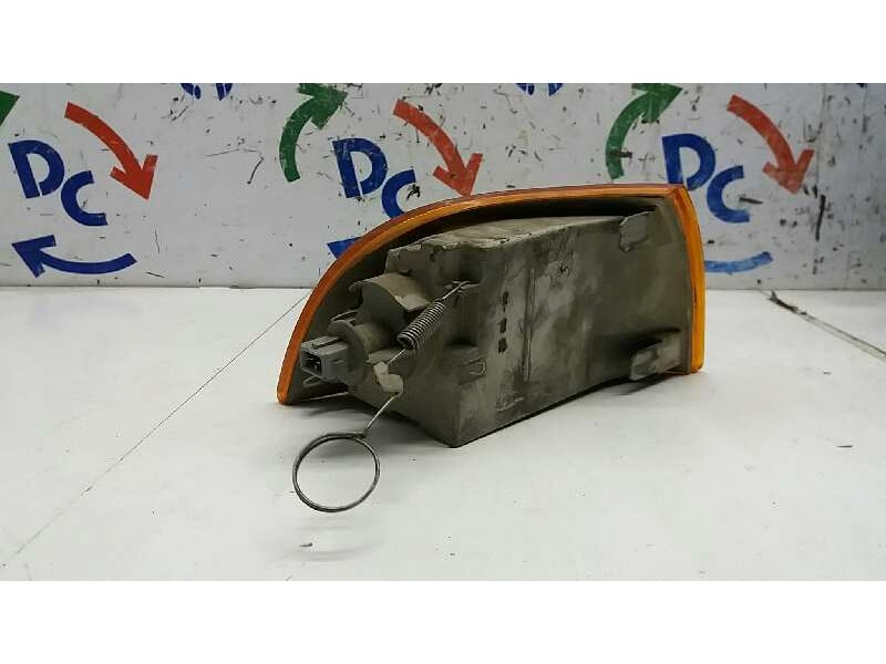 Recambio de piloto delantero izquierdo para fiat punto berlina (176) 1.2 cat referencia OEM IAM  73020 