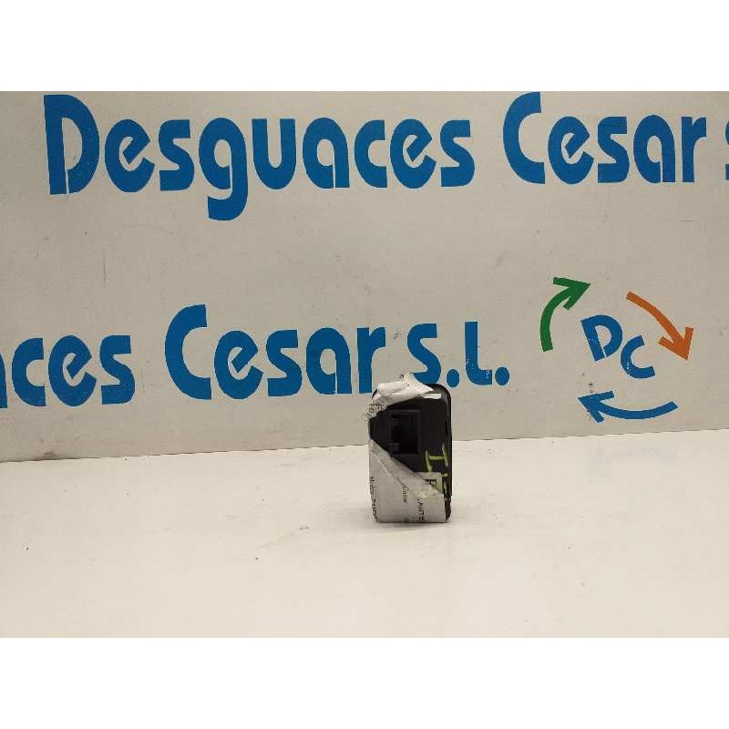 MANDO ELEVALUNAS DELANTERO IZQUIERDO  - imagen 2