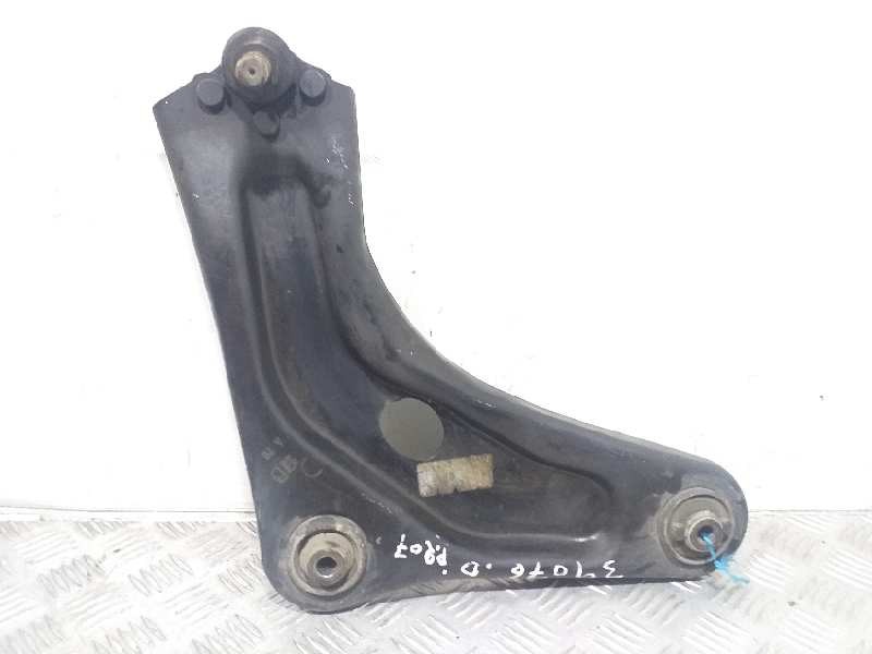 Recambio de brazo suspension inferior delantero derecho para peugeot 207 urban referencia OEM IAM 3521N8  