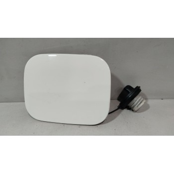 TAPA EXTERIOR COMBUSTIBLE G88304EAMB 