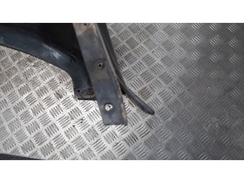 Recambio de paragolpes trasero para ssangyong actyon 200 xdi referencia OEM IAM  NEGRO 
