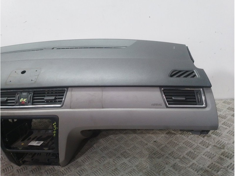 Recambio de salpicadero para seat toledo (kg3) style referencia OEM IAM 6JB857009  