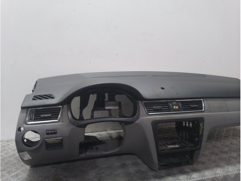 Recambio de salpicadero para seat toledo (kg3) style referencia OEM IAM 6JB857009  