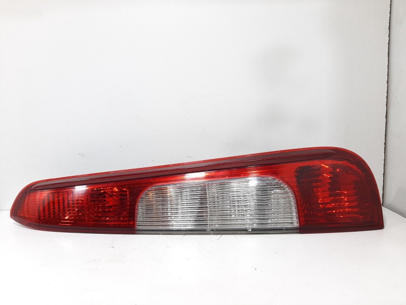 Recambio de piloto trasero derecho para ford focus c-max (cap) ghia (d) referencia OEM IAM   