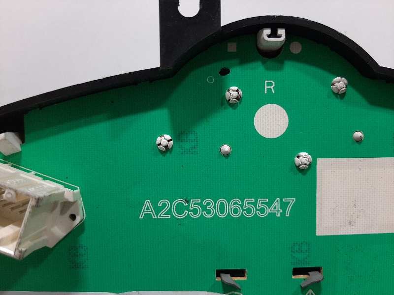 Recambio de cuadro instrumentos para peugeot 207 urban referencia OEM IAM 9662904880  