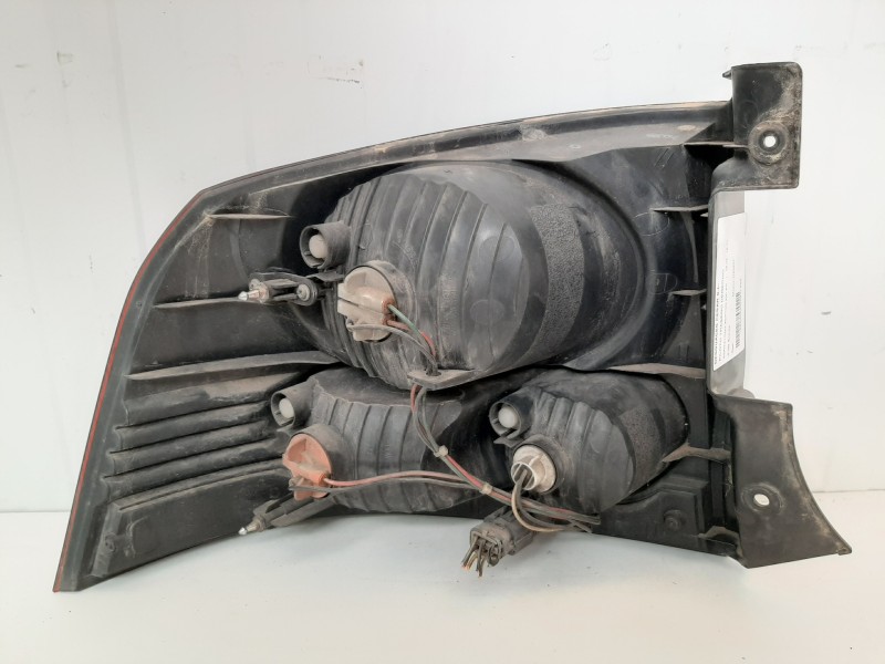 Recambio de piloto trasero derecho para ssangyong actyon 200 xdi referencia OEM IAM   