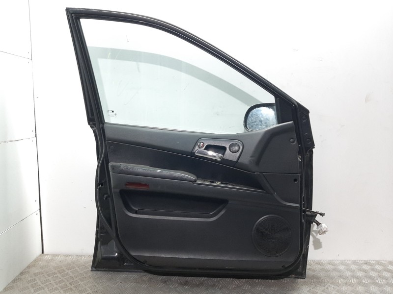 Recambio de puerta delantera izquierda para ssangyong actyon 200 xdi referencia OEM IAM  NEGRO 