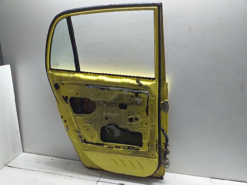 Recambio de puerta trasera izquierda para hyundai atos prime (mx) gls (2003) referencia OEM IAM 7700306020 AMARILLA 
