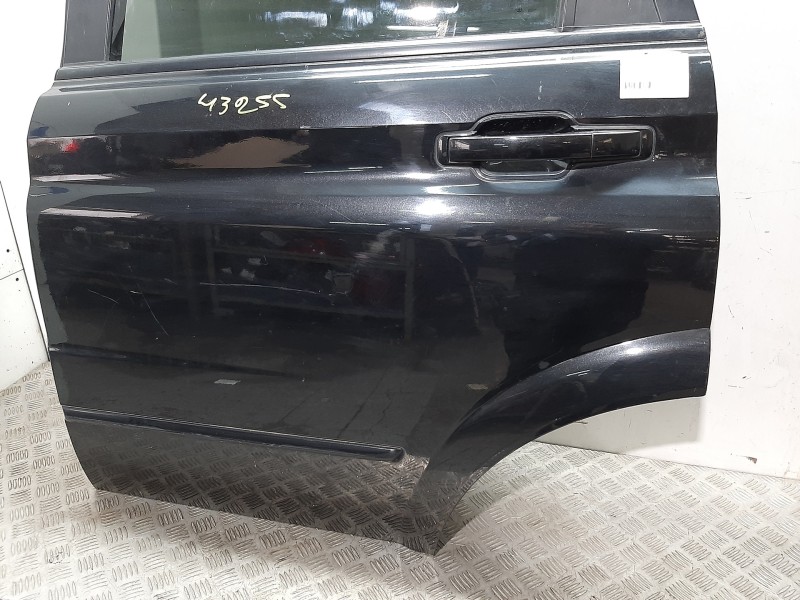 Recambio de puerta trasera izquierda para ssangyong actyon 200 xdi referencia OEM IAM  NEGRO 