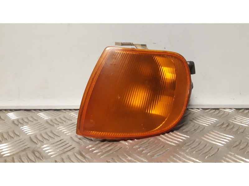 Recambio de piloto delantero izquierdo para volkswagen polo berlina (6n1) air referencia OEM IAM 3A0949101B  