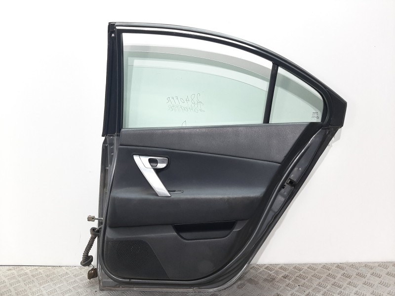 Recambio de puerta trasera derecha para nissan primera berlina (p12) visia referencia OEM IAM  GRIS 