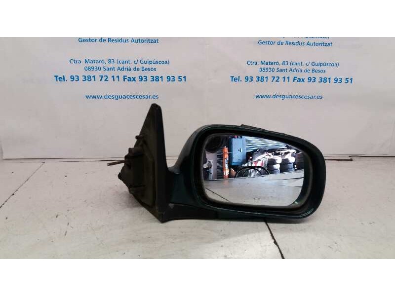 Recambio de retrovisor derecho para daewoo nexia 1.5 16v cat referencia OEM IAM  MANUAL 