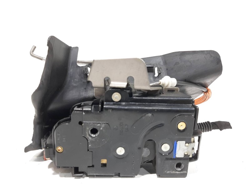 Recambio de cerradura puerta trasera derecha para audi a4 avant (8e) 1.8 t referencia OEM IAM   